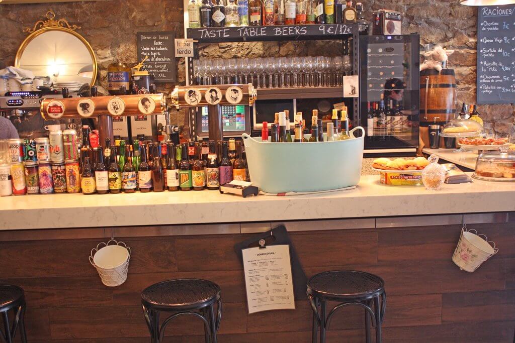 Morrocotuda - El bar de pueblo en pleno centro de Bilbao %%sep%% %%sitename%% - Bar Morrocotuda Bilbao