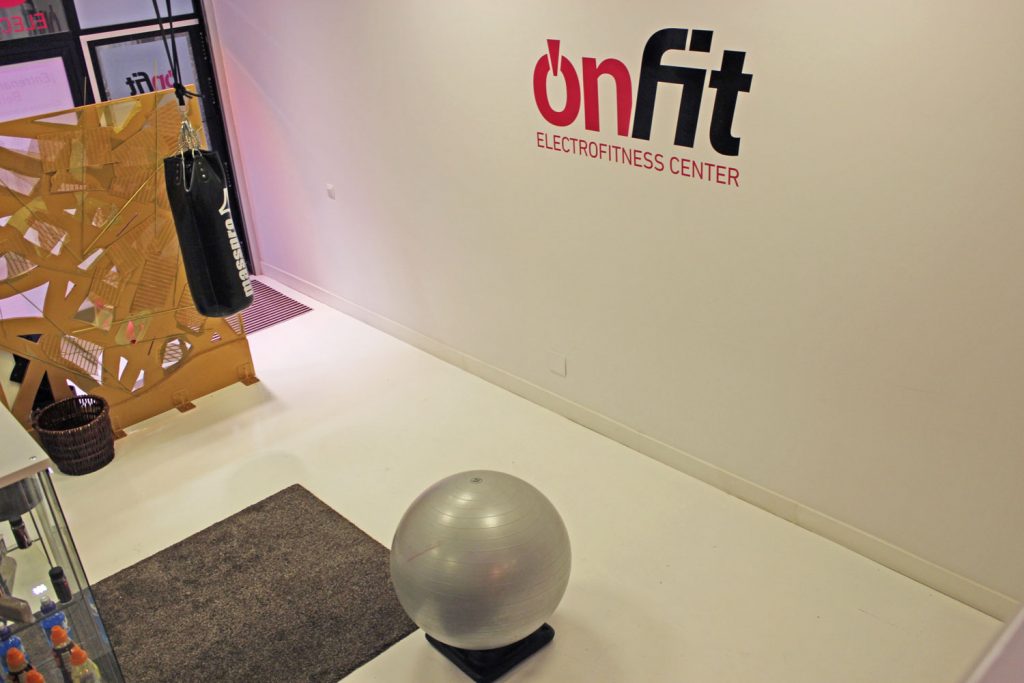 Onfit Electrofitness Center - Entrenamiento, belleza y salud en Bilbao