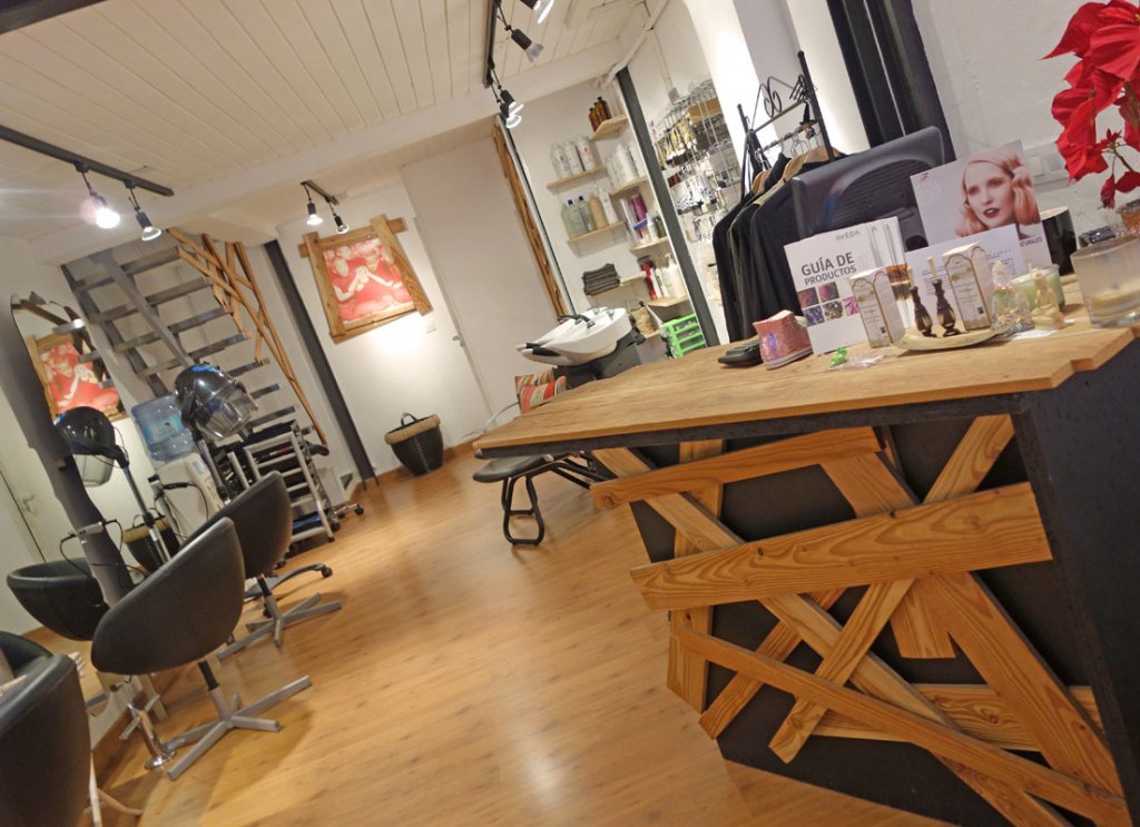 Favela Hairstyling - Innovative and personalised hairstyling Bilbao