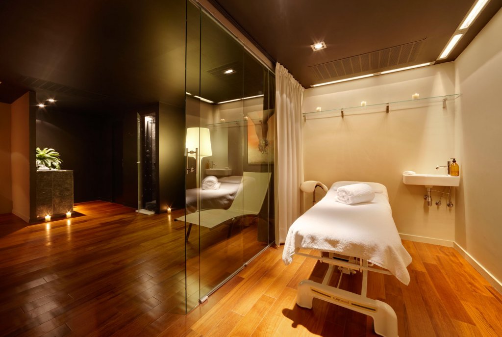 WelWellbeing Experience Hotel Miró - Place to relax mind and body Bilbao