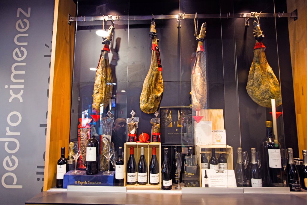 Bar Restaurante Capricho - Pintxos, raciones, jamón a cuchillo, vinos... Bilbao