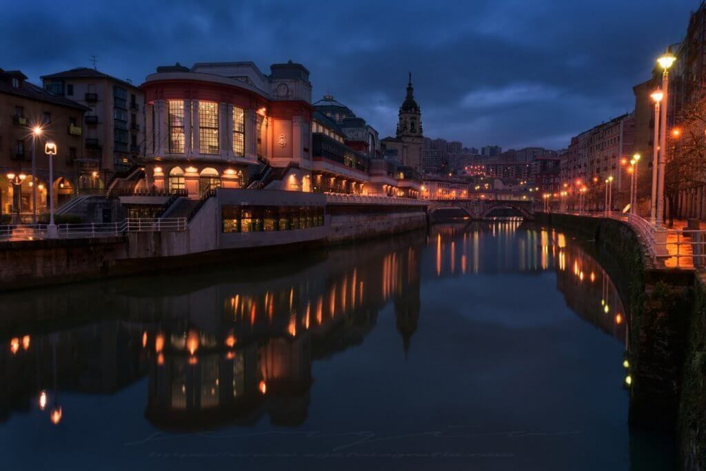 La Ribera - Gastronomy, music and culture, in the historic market of La ribera. Bilbao - La Ribera Bilbao