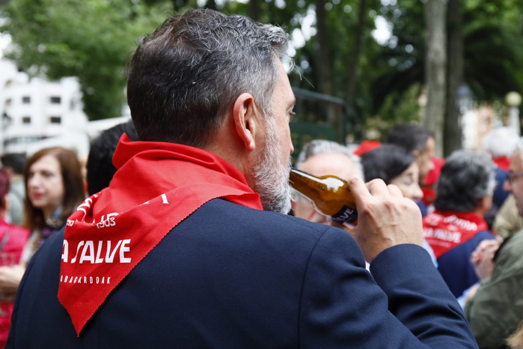 El Café Iruña de Bilbao volverá a celebrar su tradicional chupinazo de San Fermín
