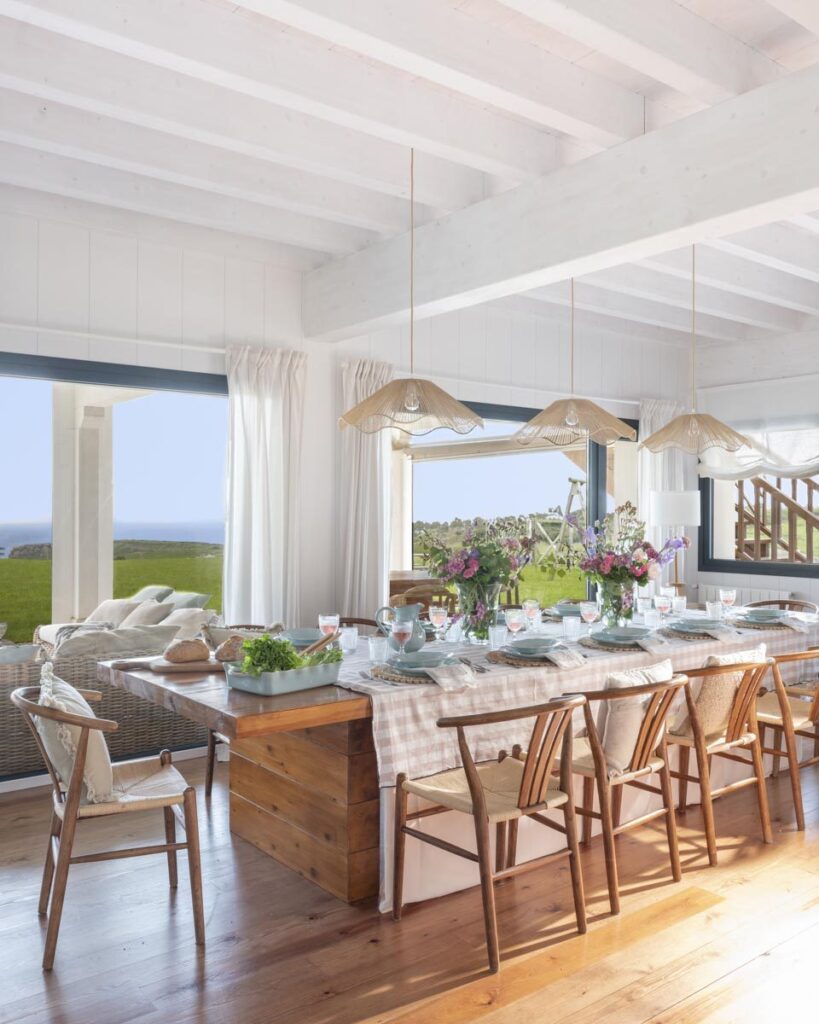 Salón de una villa de Wishome para compartir una estancia con amigos.